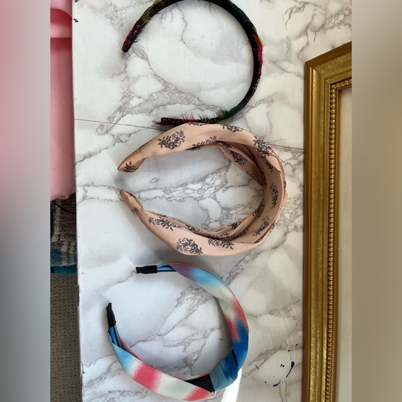 Colorful Feather and Floral Headband Bundle (3) Soft and Comfortable - Picture 4 of 8